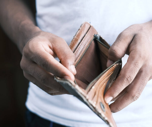 Problemi economici: 5 suggerimenti per affrontare lo stress finanziario